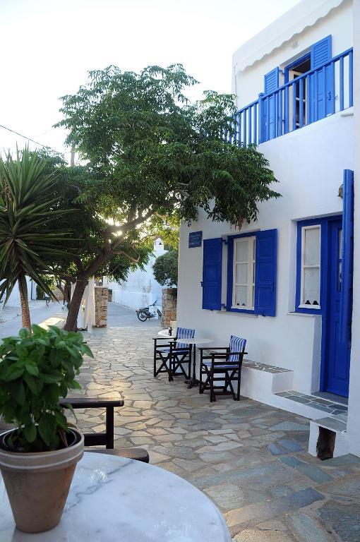Evgenia Rooms And Apartments Folégandros 외부 사진