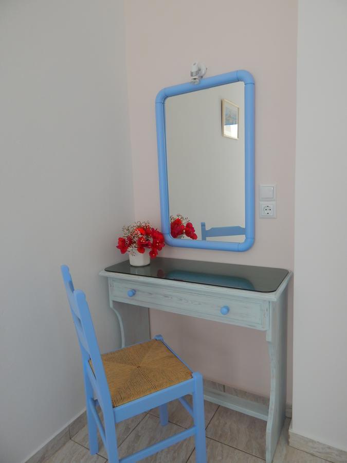Evgenia Rooms And Apartments Folégandros 객실 사진