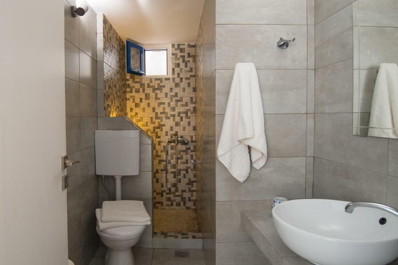 Evgenia Rooms And Apartments Folégandros 외부 사진